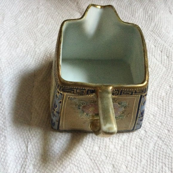 ANTIQUE HAND PAINTED SQUARE NIPPON CREAMER ROSES GOLD BLUE PINK SMALL - Picture 2 of 11